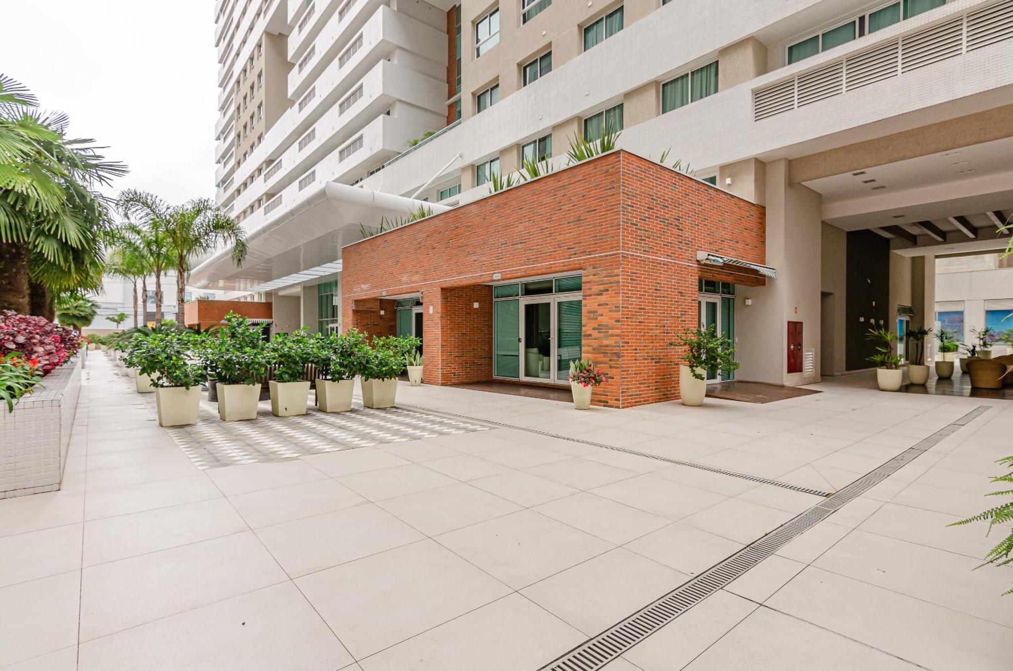 Lifespace Curitiba - Apartamentos Urooms المظهر الخارجي الصورة