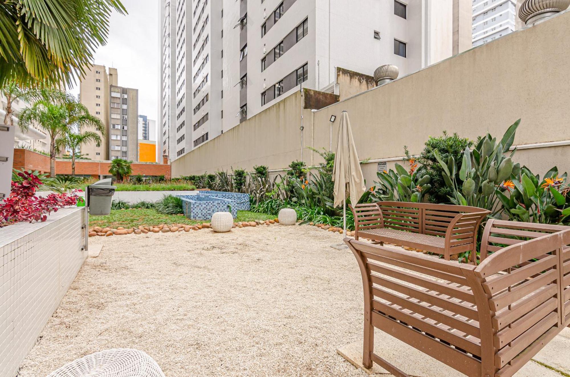 Lifespace Curitiba - Apartamentos Urooms المظهر الخارجي الصورة